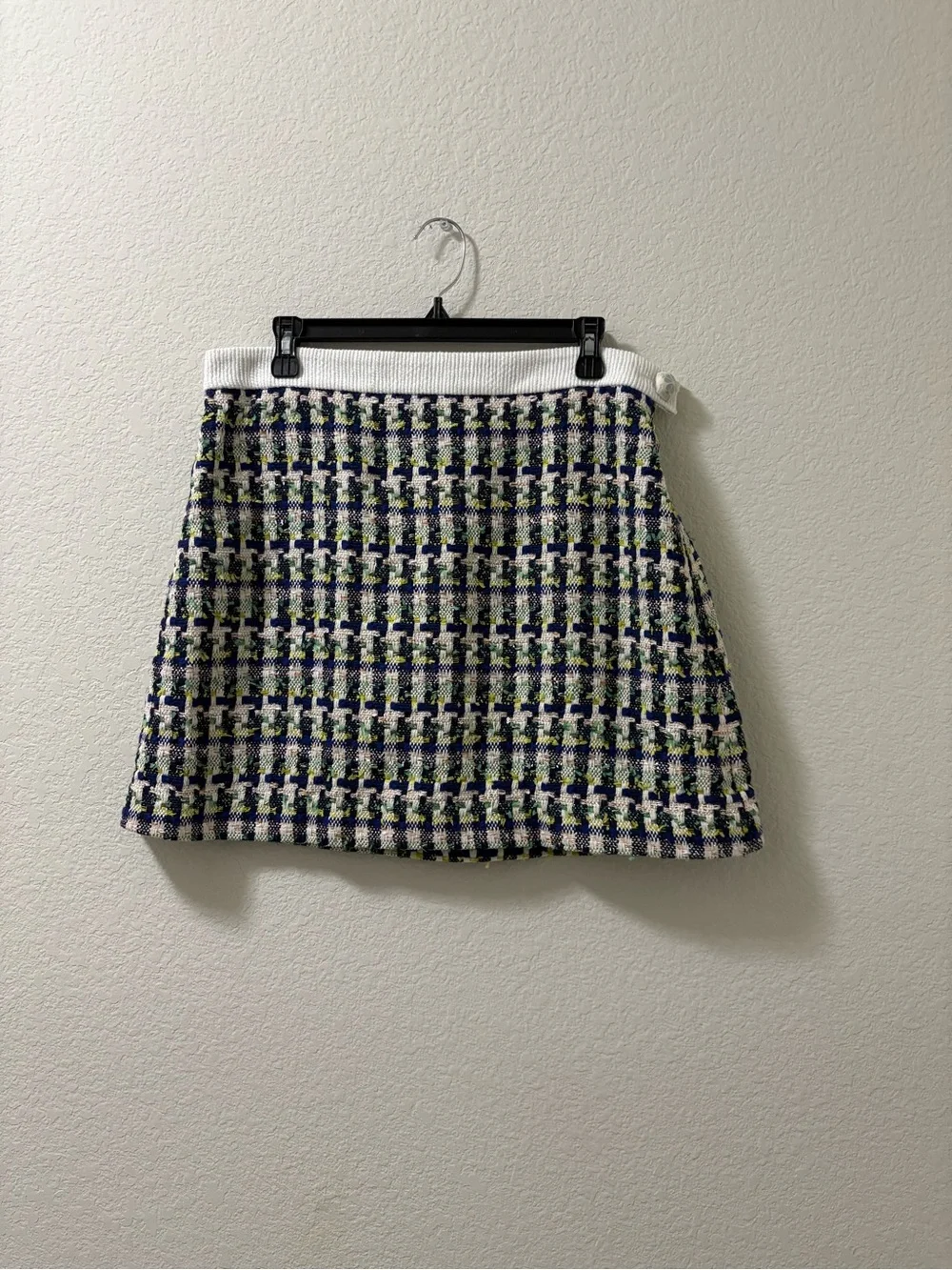 Kate Spade multicolored Juniper Pop Tweed mini skirt clover button. Size 12 NWOT